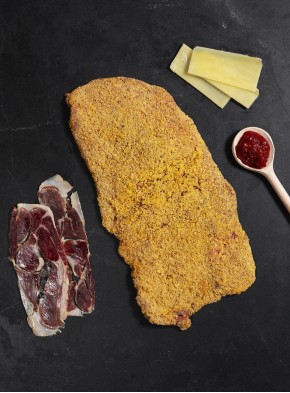 Ternera de Navarra+queso Gouda+jamón serrano+tomate caramelizado + orégano